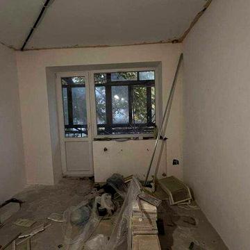 Продаж Однокімнатної квартири вул.Космонавтів зупинка Рассвет