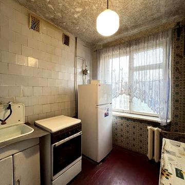 Продаж 3 кімн. 17 квартал Карбишева 9. Роздільна. Кутова. Тепла.