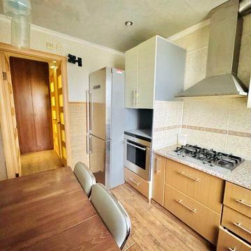 Продам 2 кімнатну квартиру Космонавтів Артем