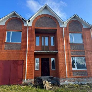 Будинок (центр міста, тихий спокійний район)