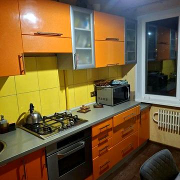 Продаж 2 кв. на 2 поверсі з ремонтом, меблями та технікою