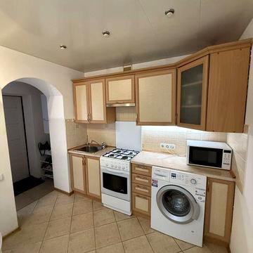 Продам 1 кім. Квартиру в центрі міста