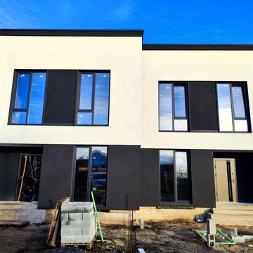 Котедж(Дуплекс) в Тинному