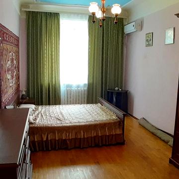 Казимира Малевича вул. (Боженка), 40