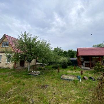 Продам дачу 11 соток з будинком 70м та великою бесідкою