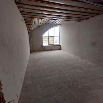 Продаж власник 3-х кімнатна квартира