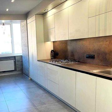 БЕЗ КОМІСІЇ. 3 кімн. з виглядом на сосни з мінімальним оформленням ЖК Ворзель Парк