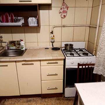 Митрофана Довнар-Запольського вул., 4