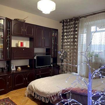 Довгострокова оренда 2к Квартира Хоткевича Гната вулиця