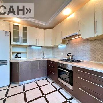 Сдам квартиру в Центре с Автономным отоплением на 2-м этаже