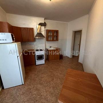 Оренда 1к метро Лісова