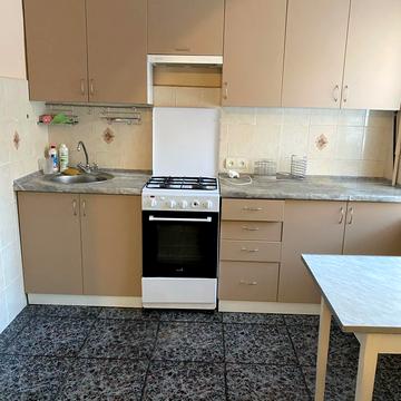 Васильківська вул., 2