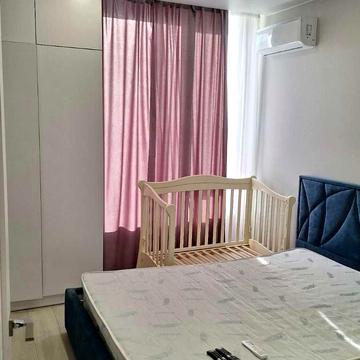 Березнева вул., 12