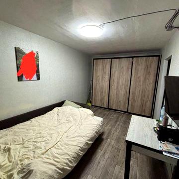 1- кімнатна квартира, не вимикають світло, 44кв