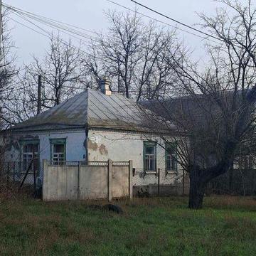 Продам газифицированный 3-х комнатный дом. Центр