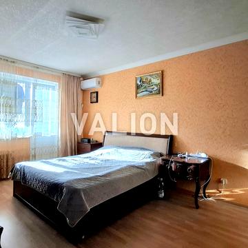 Червоної Калини просп. (Володимира Маяковського), 21-А