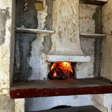 Продам  будинок під еко проект в тихому місці