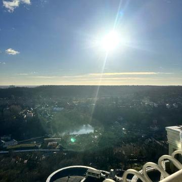 Панорамна, світла та затишна 3-кімнатна квартира!