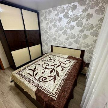 Здам 3-х кімнатну квартиру. Ринок Хмільники.