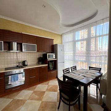 Білоруська вул., 3