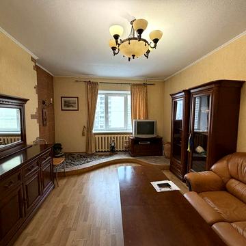 Оренда, дворівневоі квартири, ревуцького 5, біля озера,