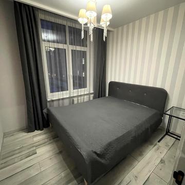 Микільсько-Слобідська вул., 8