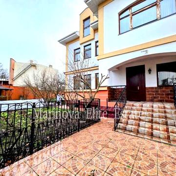 Аренда дома под бизнес/ жильё 350м 10 ст Б Фонтана