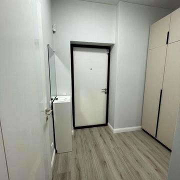 ТЕРМІНОВО! Квартира з балконом, меблями, технікою. Без комісії