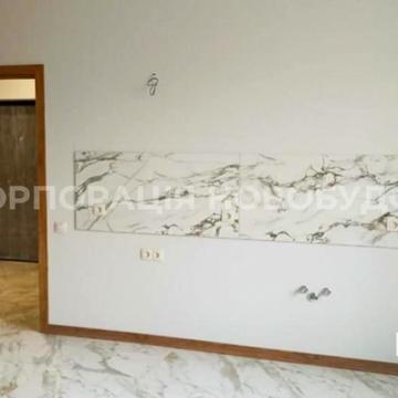 Сергія Мартина вул., 4