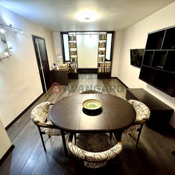 Августина Волошина вул. (Ярослава Галана), 2