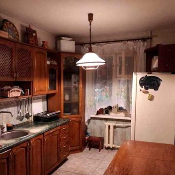 Трикімнатна на Леваді 65 кв/м поверх 8/10 І КОД 39802