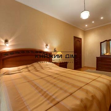 Князів Острозьких вул. (Московська), 37/2