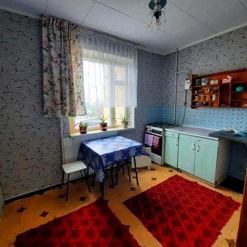 1 комн  в малосемейке 4/9, 11 микр1