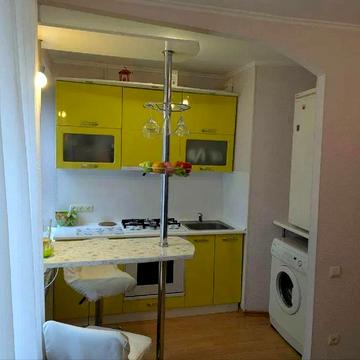 Білоруська вул., 28-А