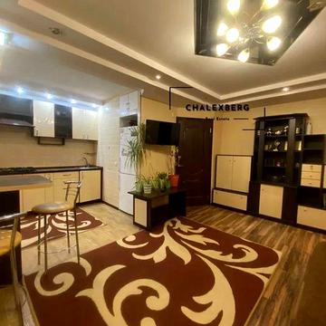 Академіка Шалімова вул. (Героїв Севастополя), 11