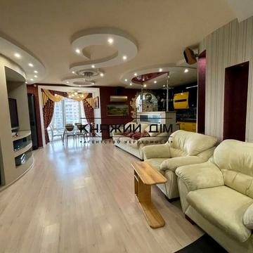 Юлії Здановської вул. (Ломоносова), 54