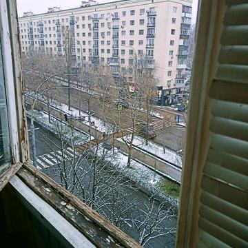 Печерск, Леси Украинки 3