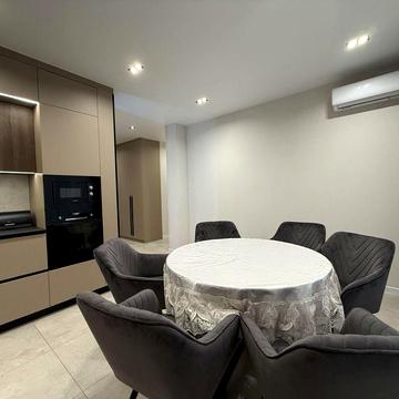 Берестейський просп. (Перемоги), 65-Б