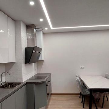 Євгена Сверстюка вул. (Марини Раскової), 6