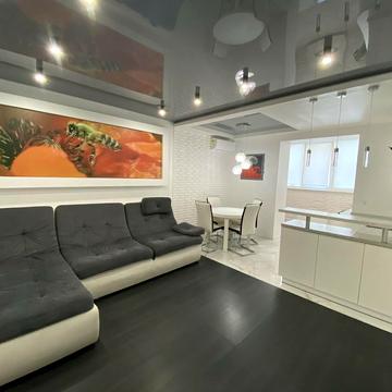 Дениса Рачінського вул. (Комбінатна), 25