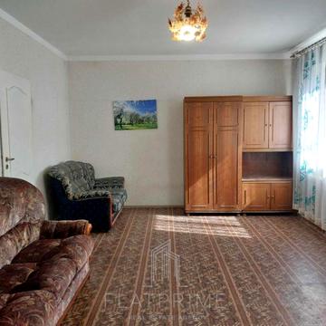 Бориса Гмирі вул., 3