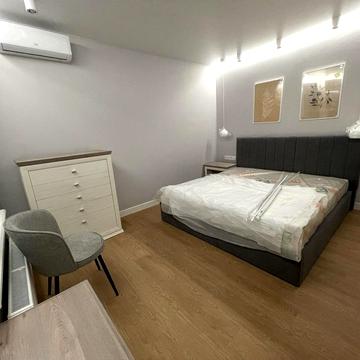 Дніпровська набережна вул., 16-Д