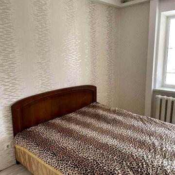 Здається 2-а квартира.м.Лісова.Після ремонту!