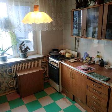 Продам 1 комнатную квартиру на 11 мкр/3этаж