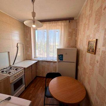 Оренда 1-кімнатної квартири Української Народної Республіки (Зеленко)