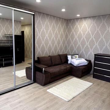 Робоча вул., 83