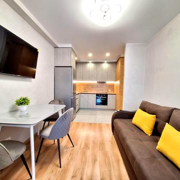 Михайла Максимовича вул. (Онуфрія Трутенка), 28-Е