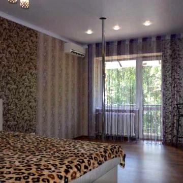 Оренда однокімнатної квартири , пр.Богдана Хмельницкого 32