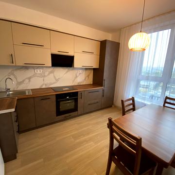 Набережно-Рибальська дорога вул., 27