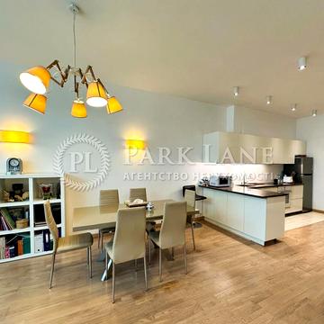 Генерала Шаповала вул. (Механізаторів), 2